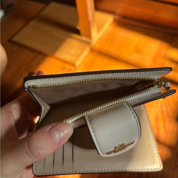 Coach Tan and Pink Floral Wallet - Picture 5 of 10